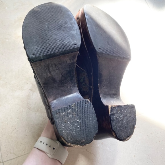 Vintage Esprit Wooden Clogs - Picture 5 of 6